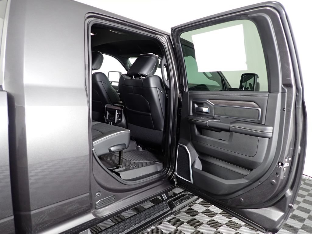 New 2026 RAM 2500 Laramie w/ Night Edition AWD/4WD image 35