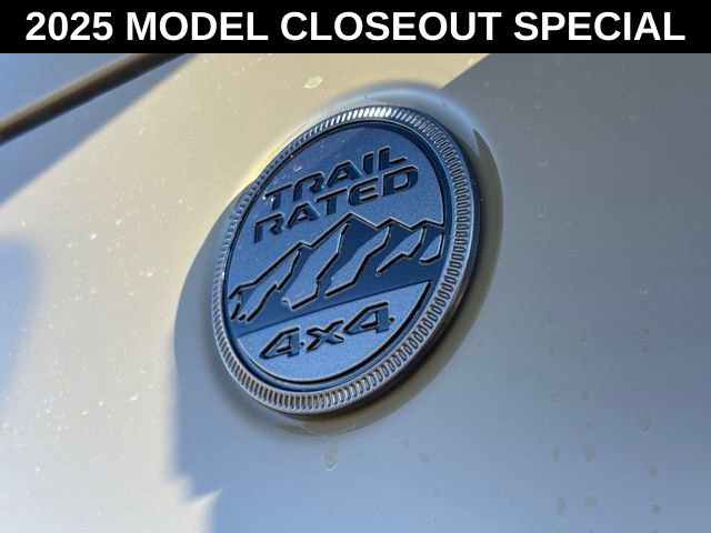 New 2025 Jeep Gladiator High Tide image 19