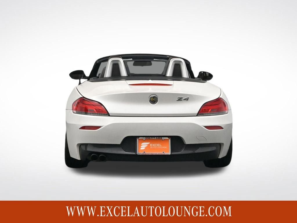 Used 2012 BMW Z4 sDrive28i image 5