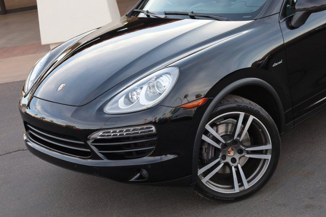 Used 2013 Porsche Cayenne Diesel AWD/4WD image 6