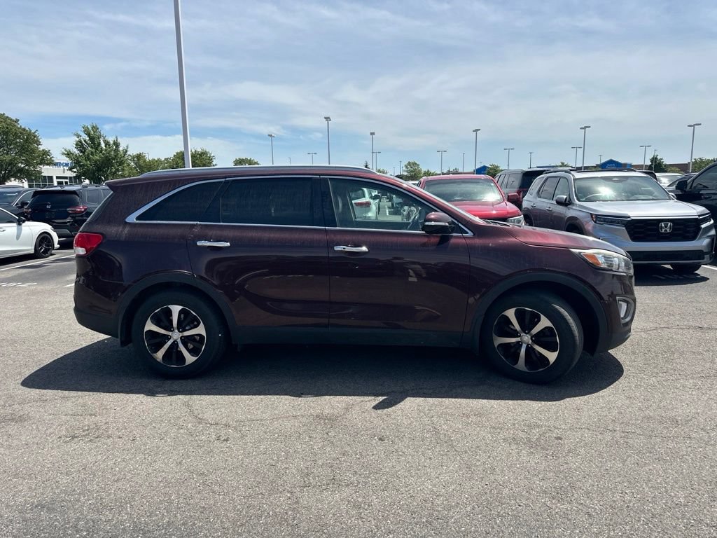 Used 2017 Kia Sorento EX FWD image 11