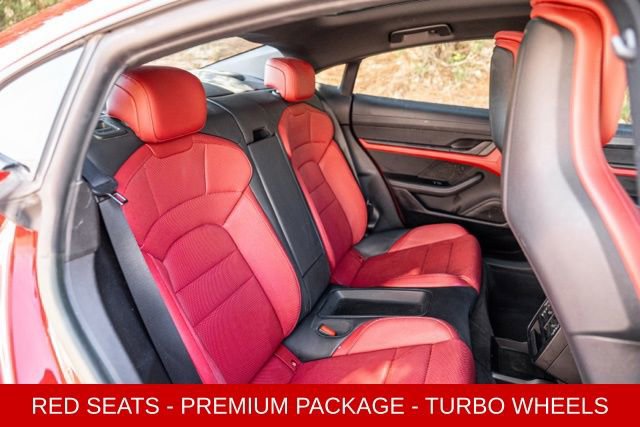 Used 2024 Porsche Taycan image 43