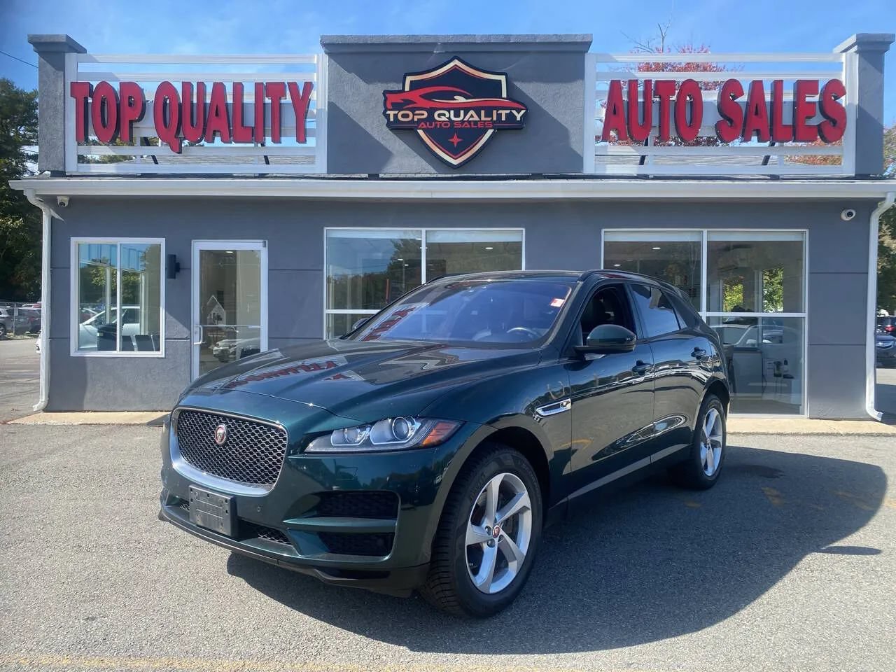 Used 2018 Jaguar F-PACE Premium AWD/4WD image 1