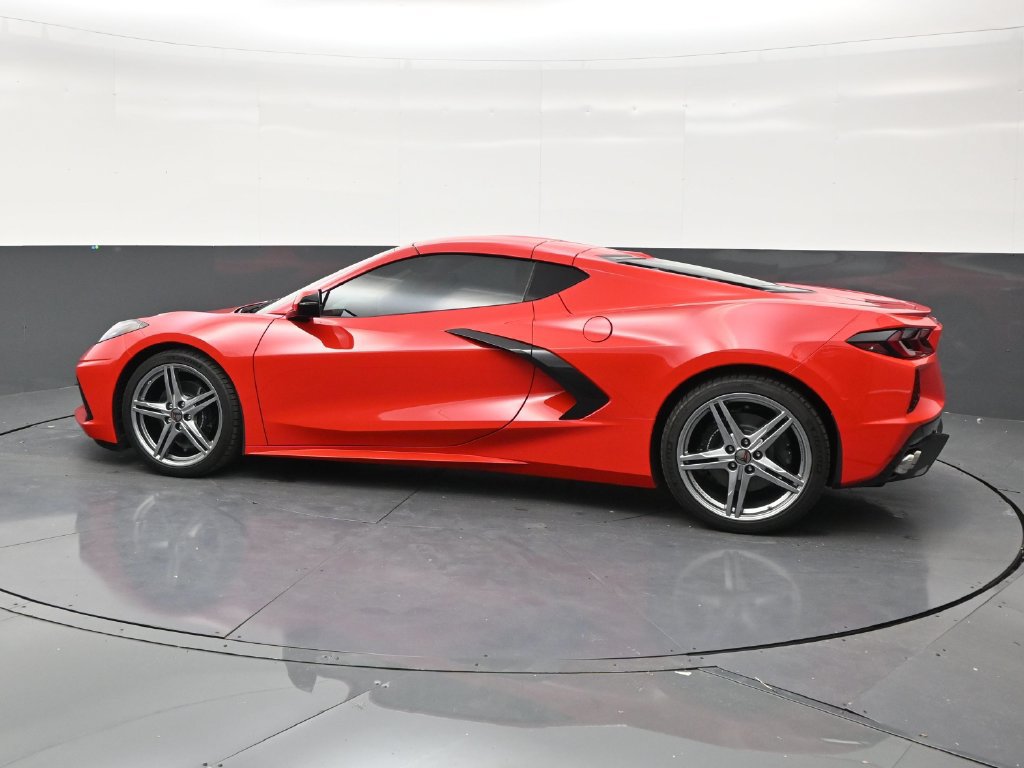 Used 2026 Chevrolet Corvette Stingray Coupe w/ 1LT RWD image 2