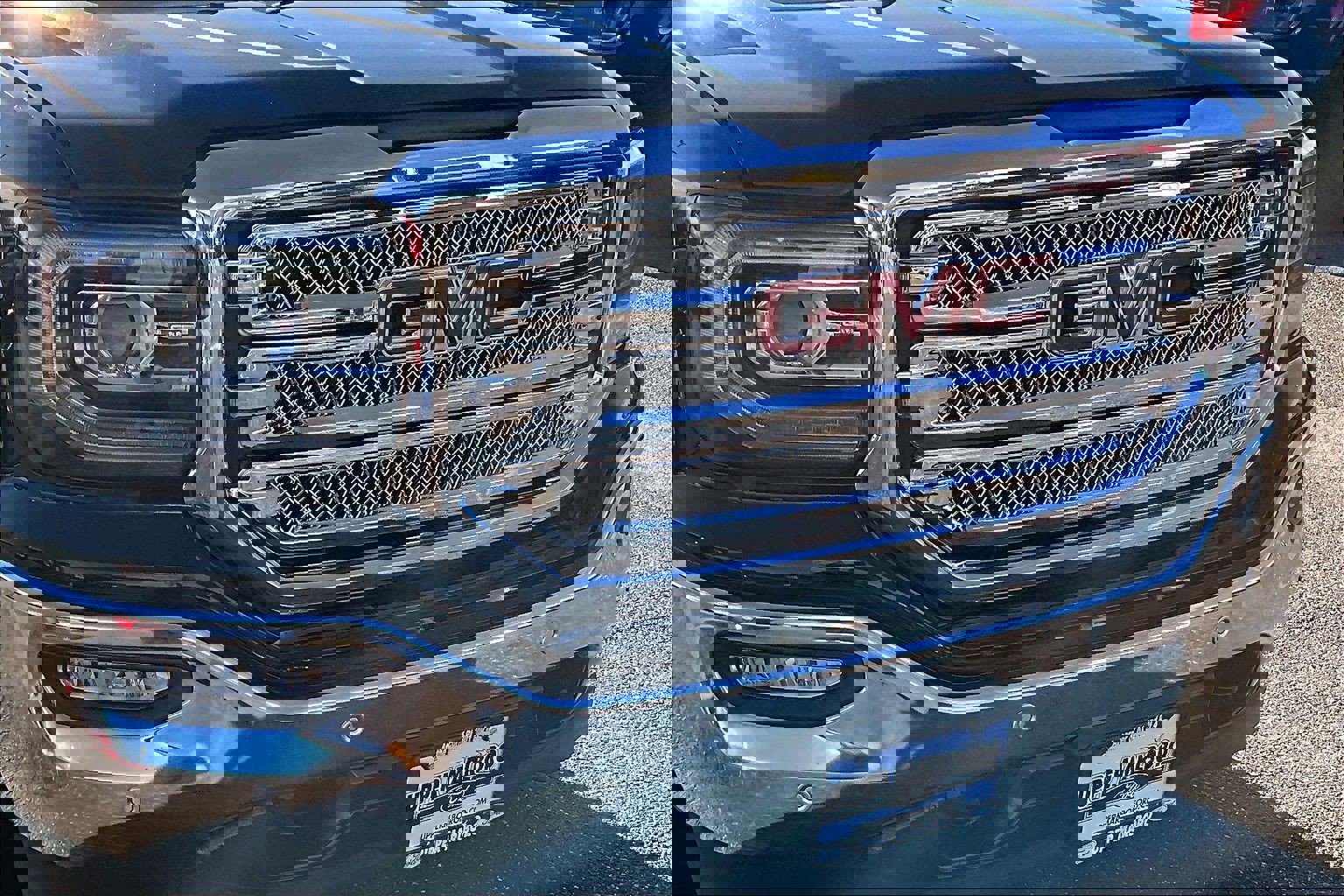 Used 2018 GMC Sierra 1500 SLT image 29