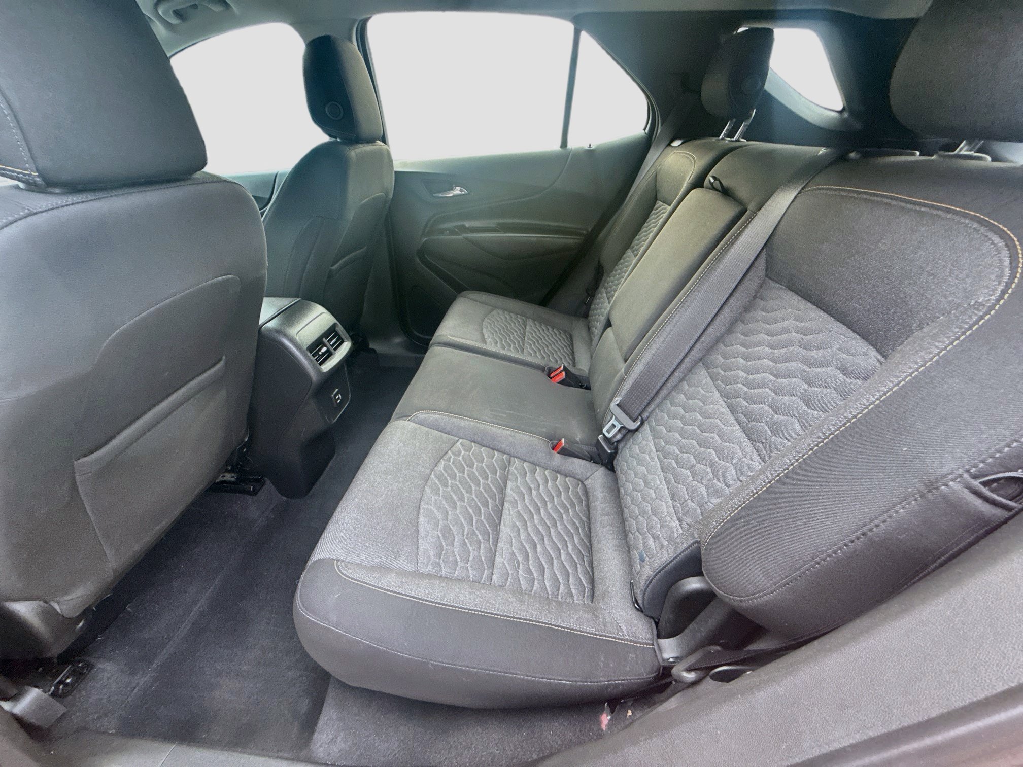 Used 2020 Chevrolet Equinox LT FWD image 21