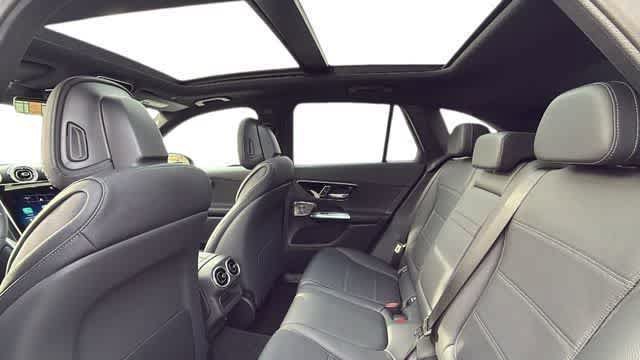 Certified 2026 Mercedes-Benz GLC 300 4MATIC image 5