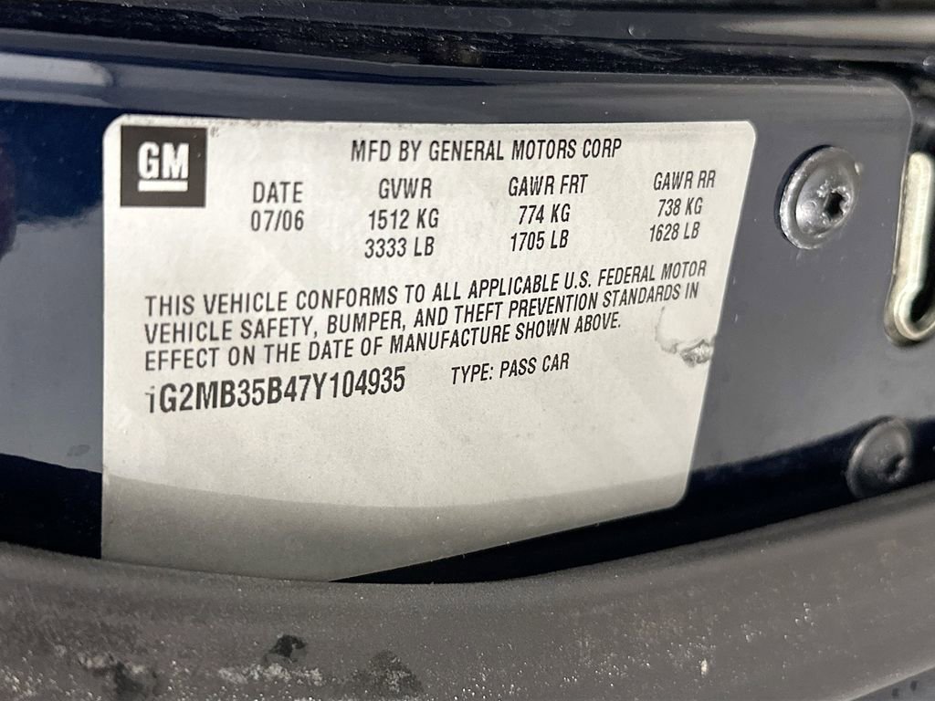 Used 2007 Pontiac Solstice Convertible w/ Premium Package image 23