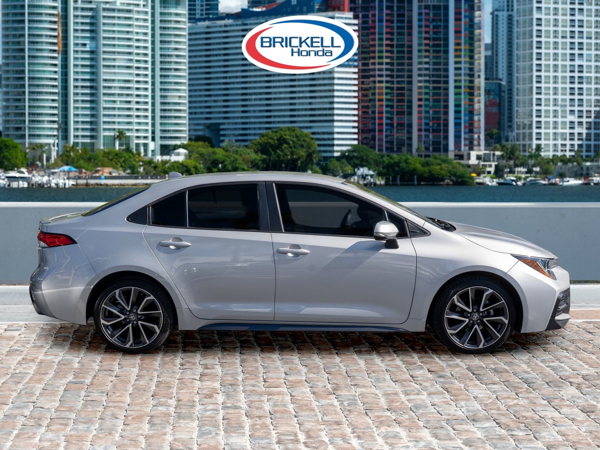 Used 2022 Toyota Corolla SE image 4