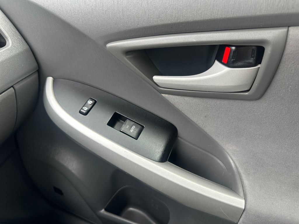 Used 2010 Toyota Prius Two image 28