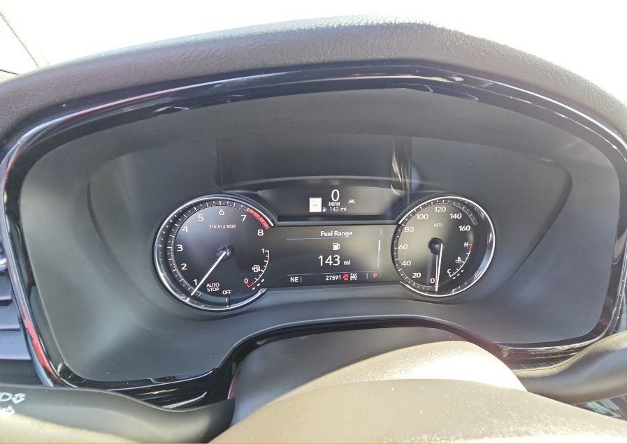 Used 2023 Cadillac XT6 Premium Luxury image 14