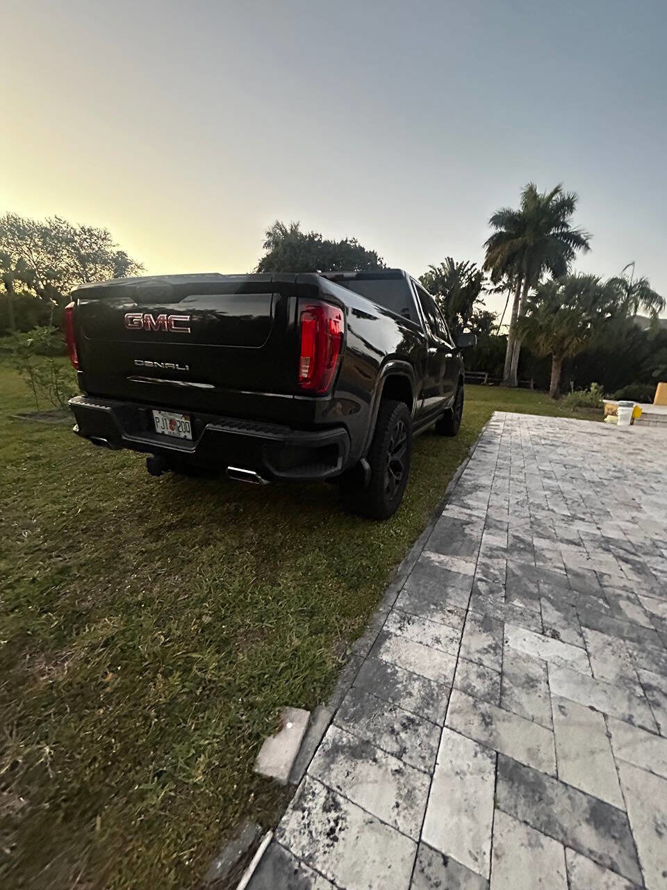 Used 2020 GMC Sierra 1500 Denali w/ Technology Package image 5