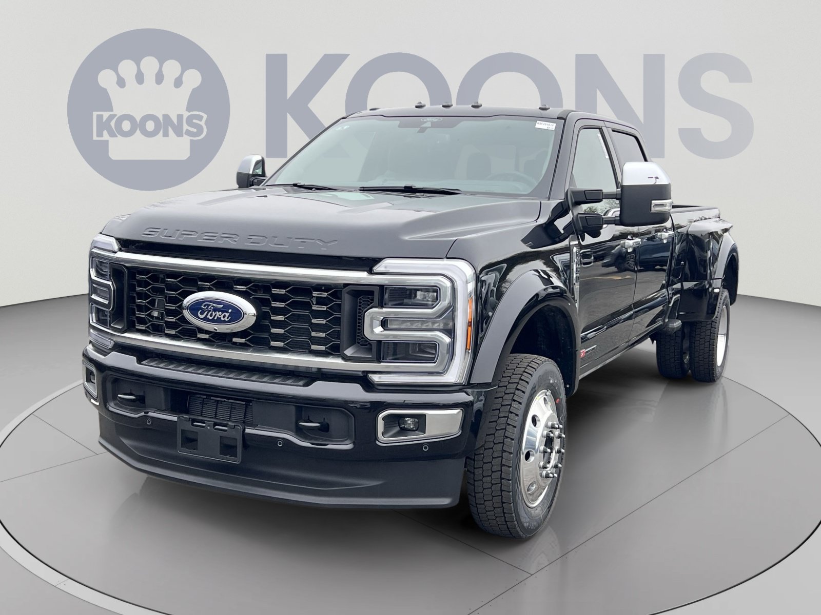 New 2026 Ford F450 Platinum w/ Platinum Plus Package
