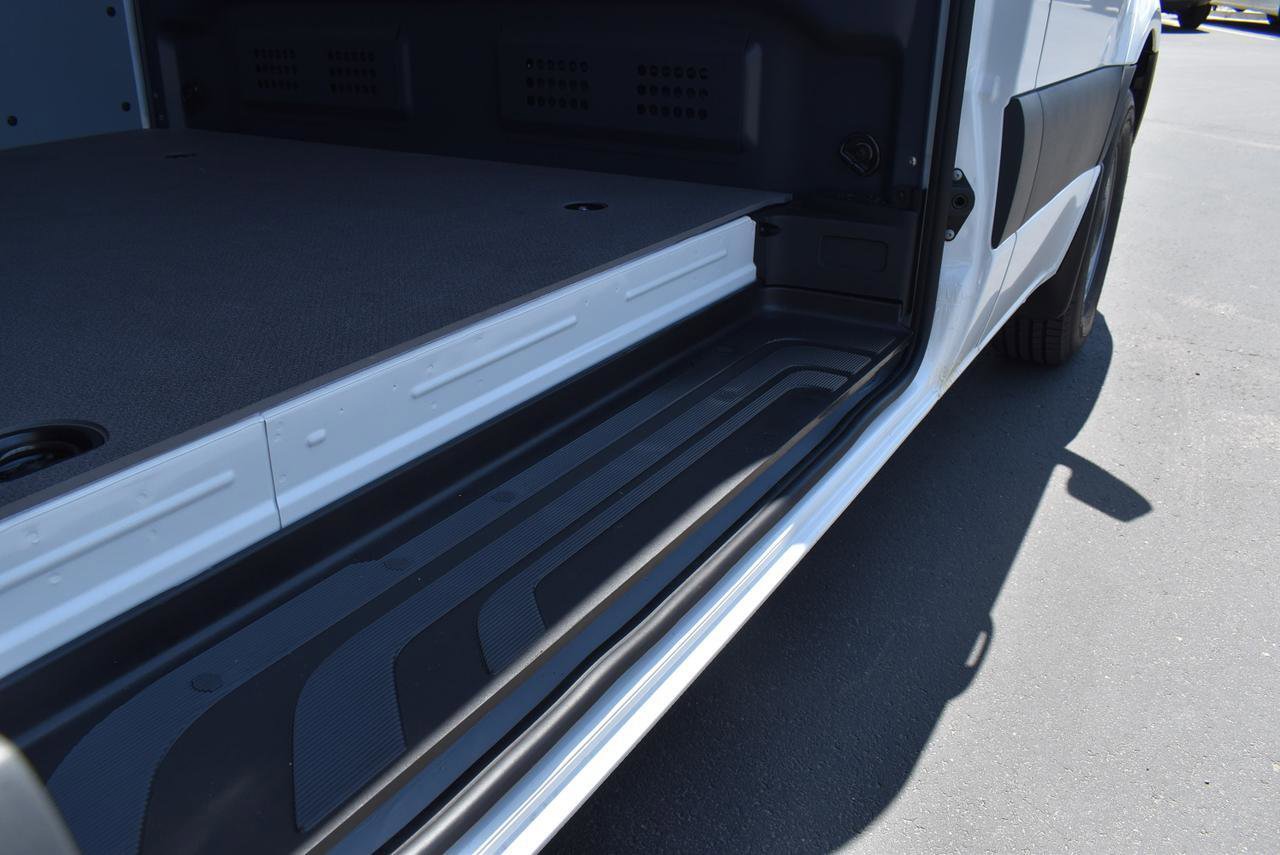 New 2025 Mercedes-Benz Sprinter 2500 image 9