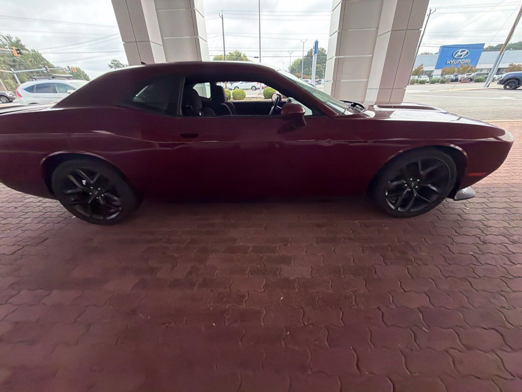 Used 2022 Dodge Challenger GT w/ Blacktop Package RWD image 8