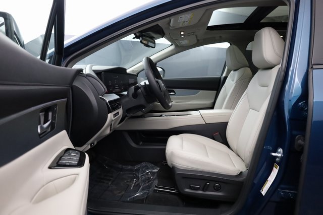 Certified 2025 Nissan Murano SL w/ Cargo Package image 11