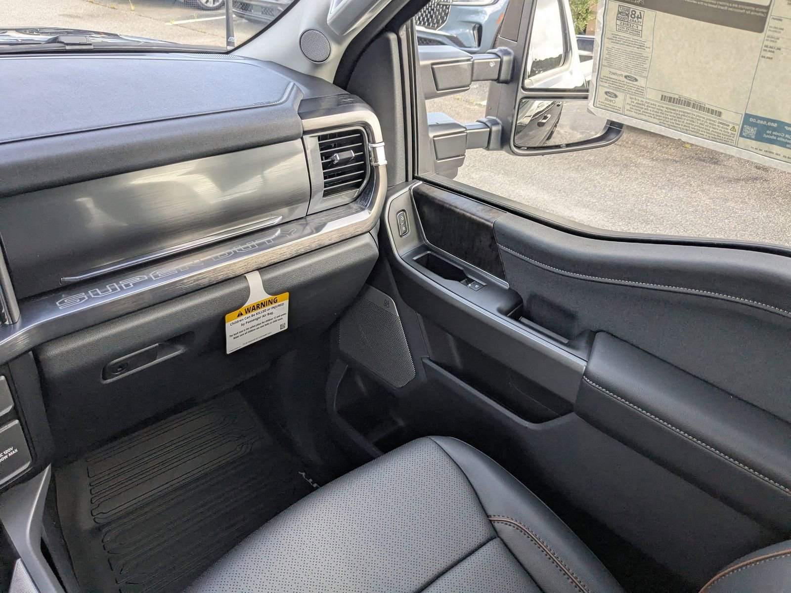 New 2025 Ford F350 Lariat w/ Lariat Ultimate Package image 18