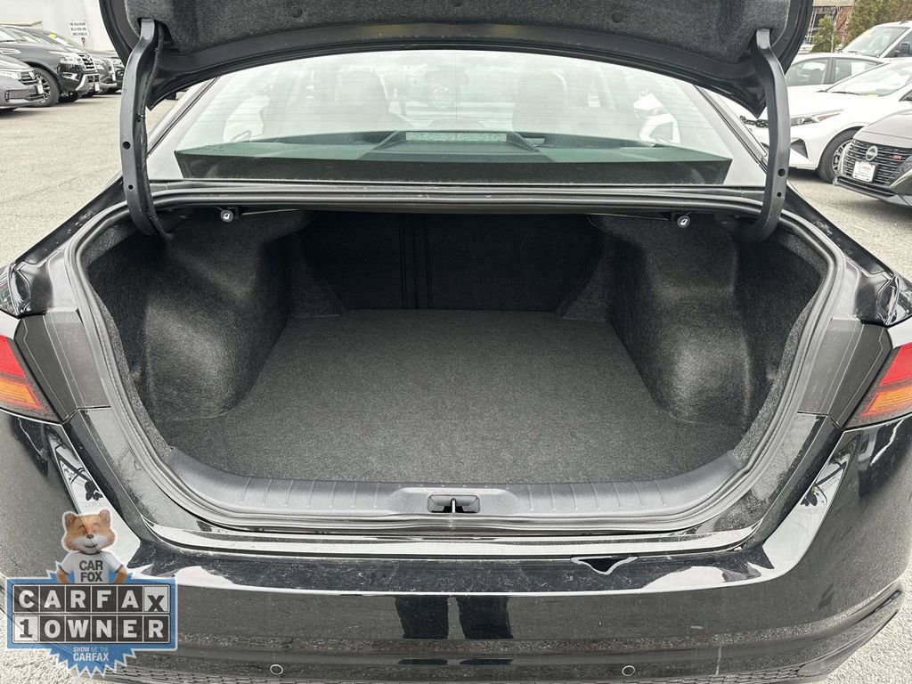 Used 2025 Nissan Altima 2.5 S FWD image 15