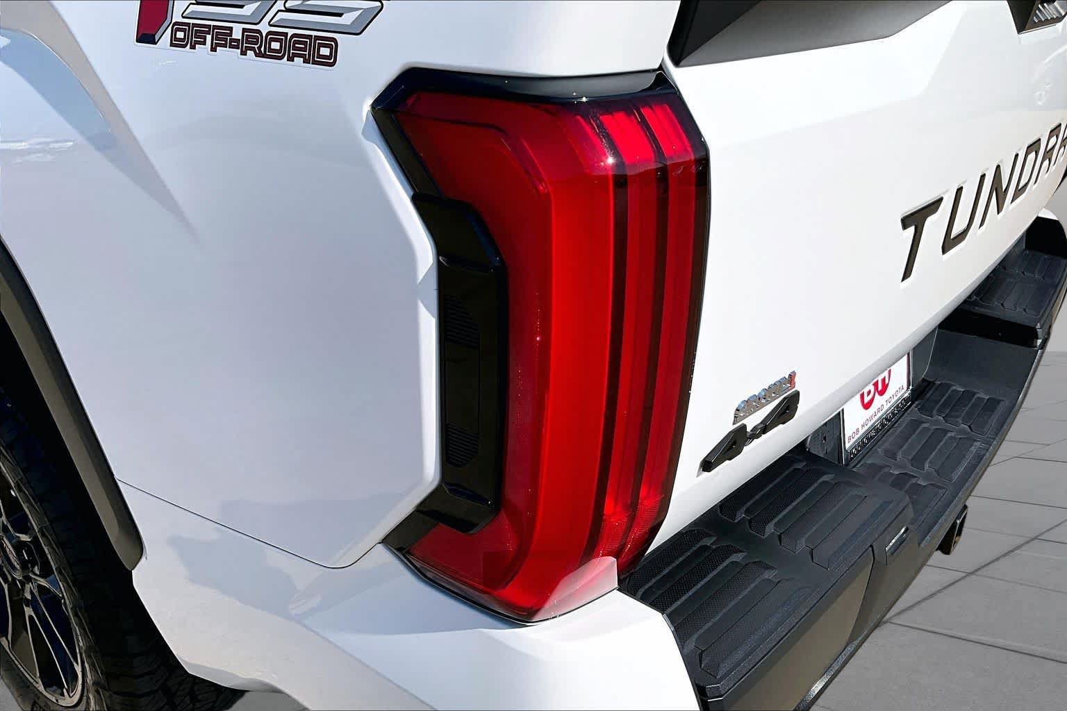 Used 2023 Toyota Tundra SR5 AWD/4WD image 27
