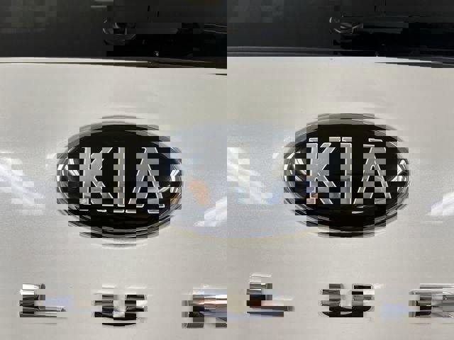 Used 2020 Kia Telluride SX image 32