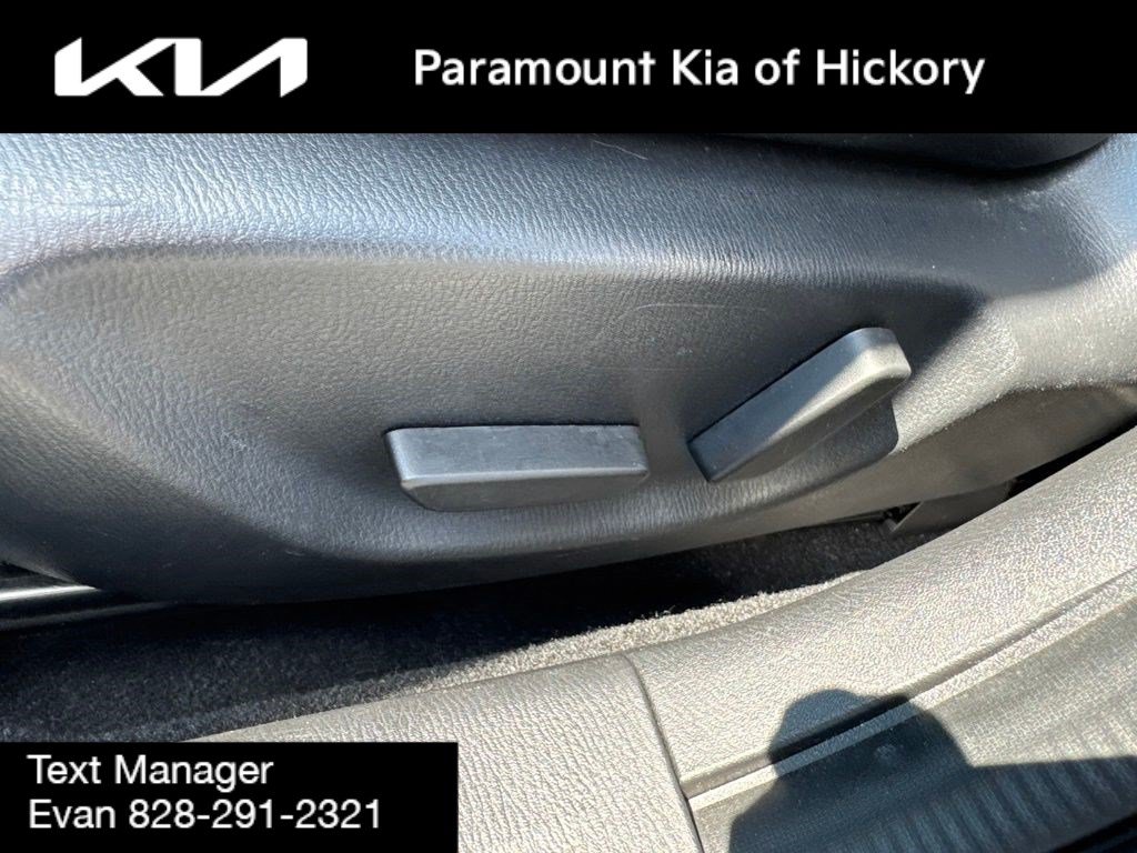 Used 2015 MAZDA MAZDA3 s Grand Touring FWD image 18