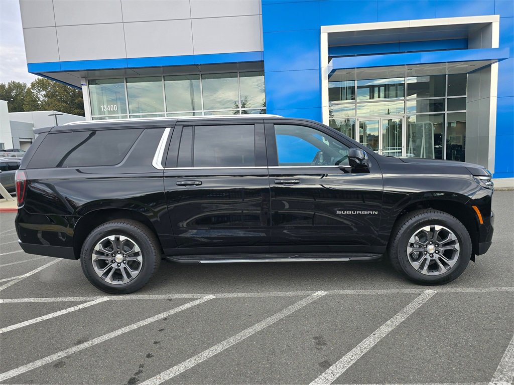 New 2025 Chevrolet Suburban LS w/ Max Trailering Package image 6