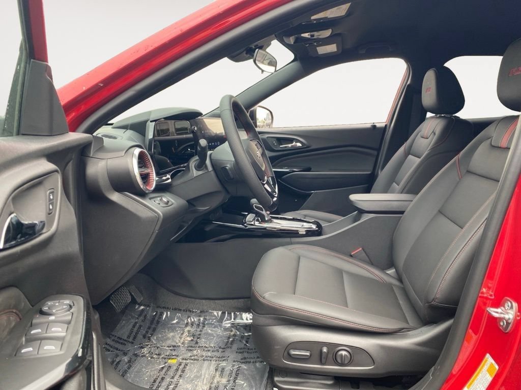 New 2026 Chevrolet Trax RS w/ Driver Confidence Package FWD image 21