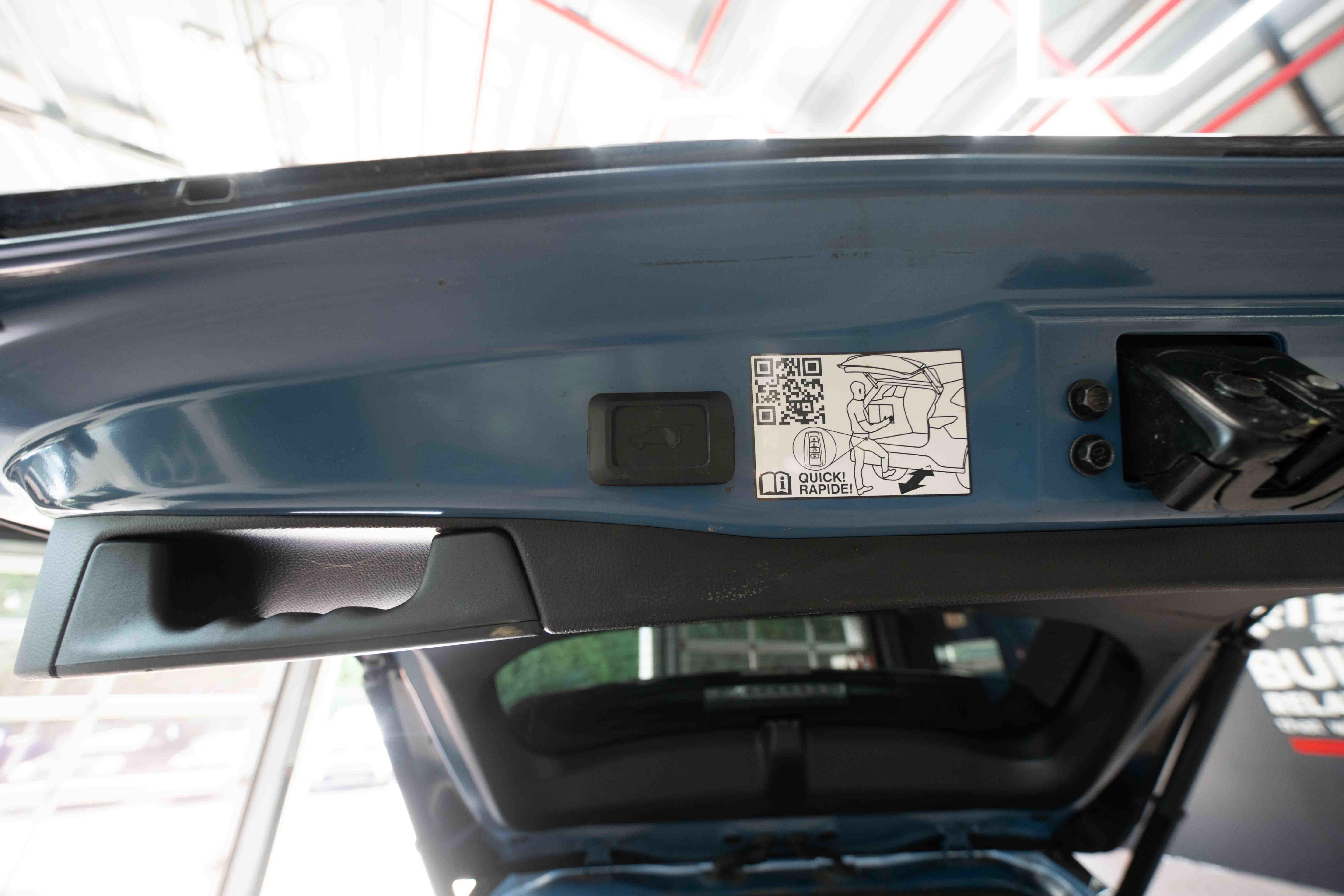 Used 2022 Toyota RAV4 XSE AWD/4WD image 29