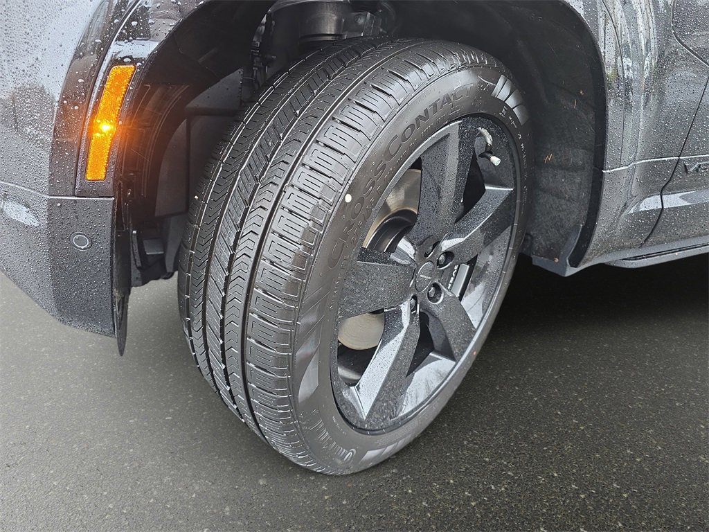 New 2026 Land Rover Defender 110 V8 image 35