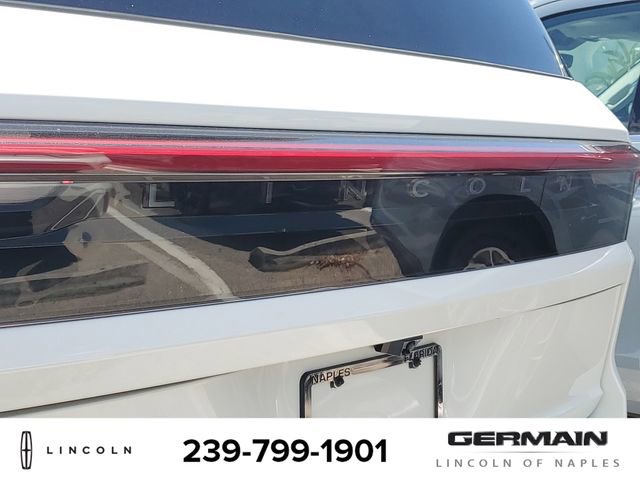 New 2026 Lincoln Navigator L Black Label AWD/4WD image 16