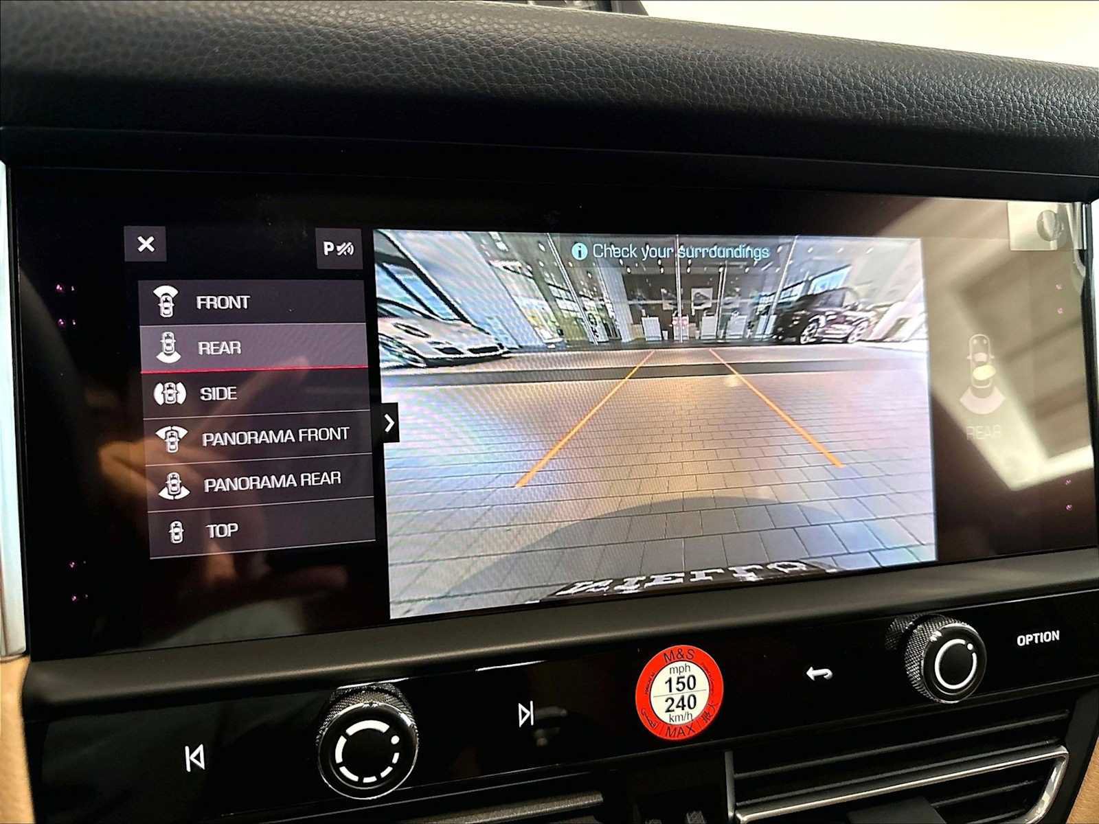 New 2026 Porsche Macan AWD/4WD image 25