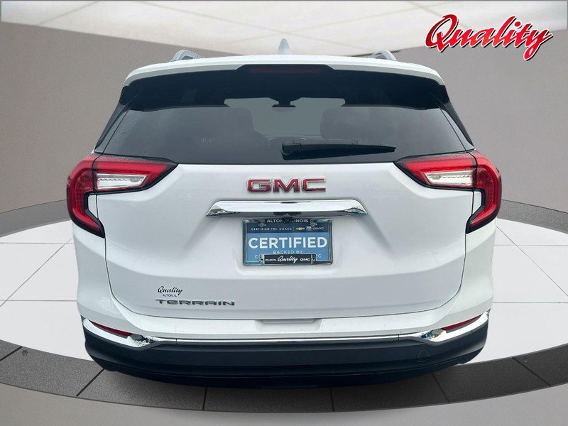 Used 2023 GMC Terrain SLT image 4