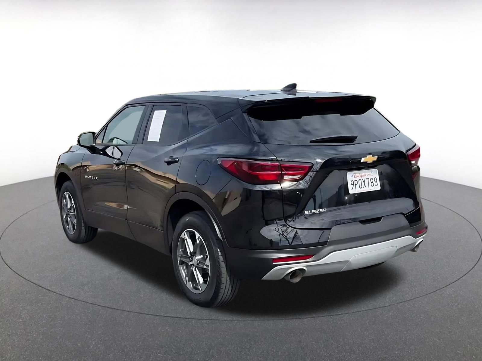 Used 2025 Chevrolet Blazer LT image 11