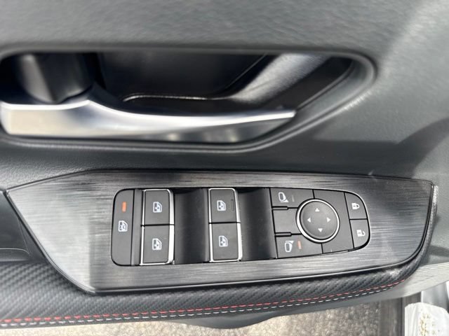 New 2026 Nissan Kicks SR w/ Cold Weather Package AWD/4WD image 8
