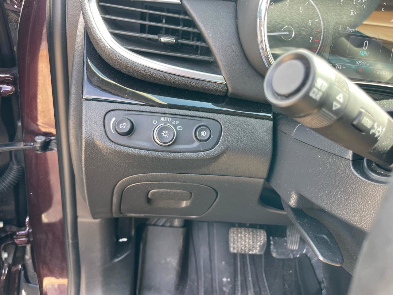 Used 2017 Buick Encore Essence FWD image 39
