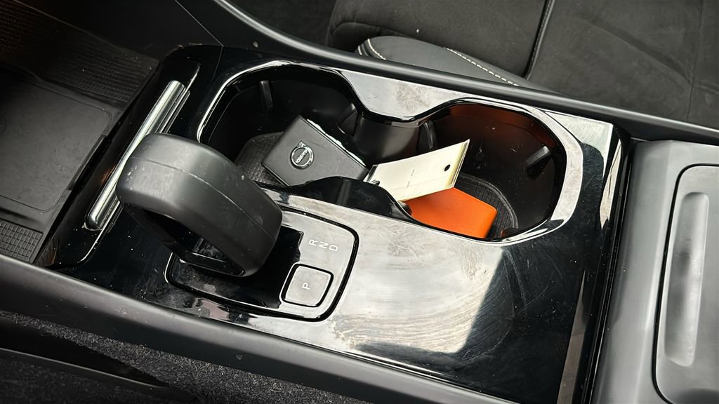 Used 2023 Volvo C40 P8 Recharge Plus AWD/4WD image 22