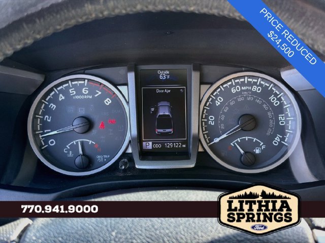 Used 2016 Toyota Tacoma Limited w/ Towing Package RWD image 38