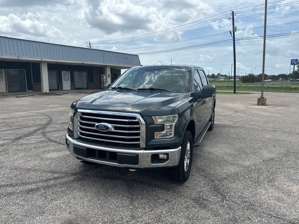 Used 2015 Ford F150 XLT w/ Equipment Group 302A Luxury AWD/4WD image 5
