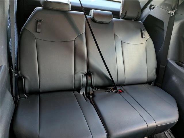 Used 2022 Toyota Sienna XSE FWD image 19