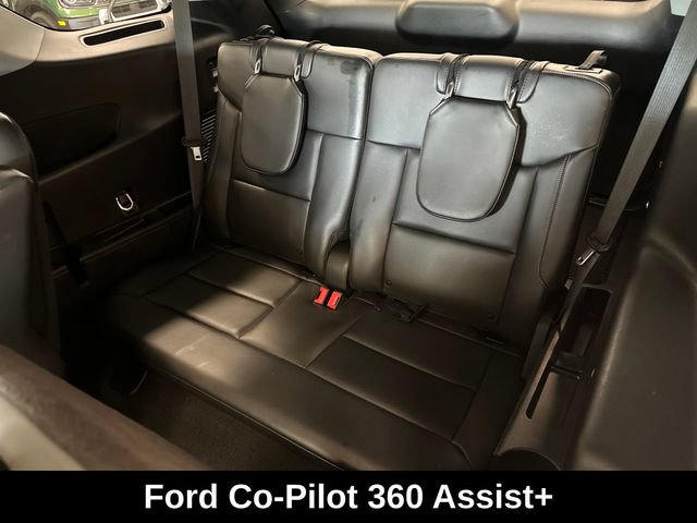 Used 2023 Ford Explorer XLT w/ Equipment Group 202A AWD/4WD image 7