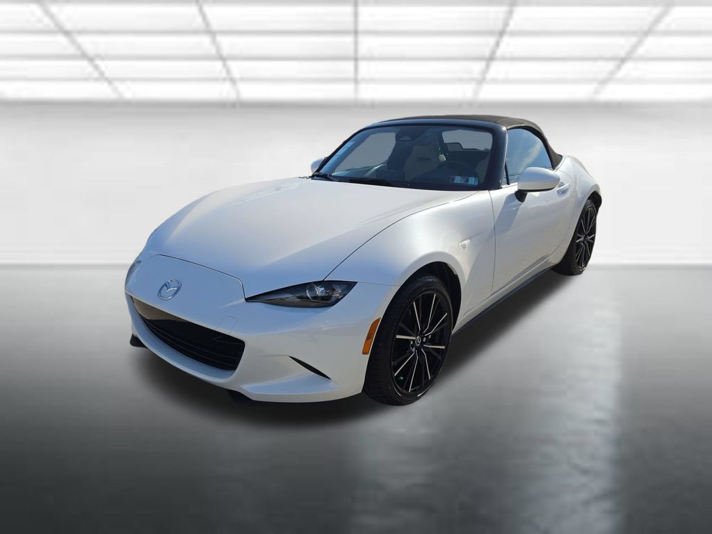 New 2026 MAZDA MX-5 Miata Grand Touring w/ Weather Package RWD image 3