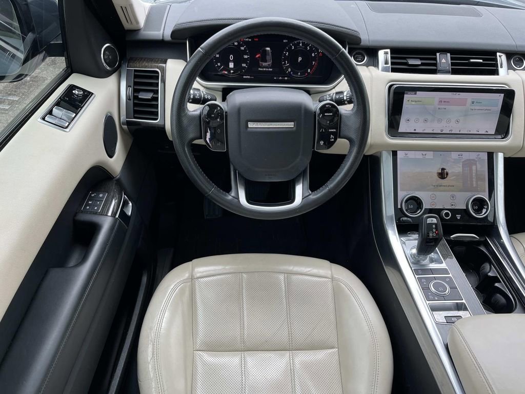 Used 2020 Land Rover Range Rover Sport HSE image 14