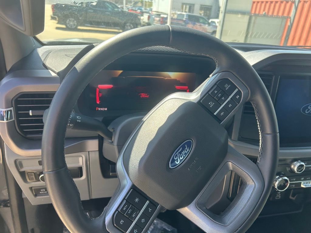 Used 2025 Ford F150 XLT w/ Equipment Group 301A Standard image 5