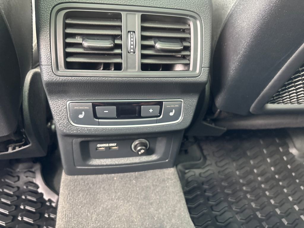 Used 2023 Audi SQ5 Prestige w/ Prestige Package AWD/4WD image 28