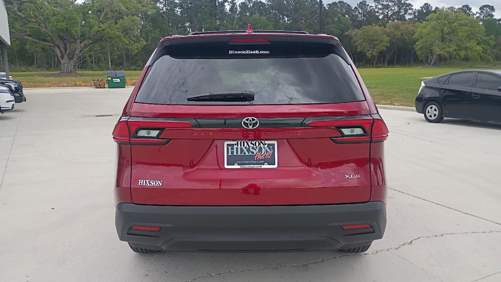 New 2026 Toyota Grand Highlander XLE image 6