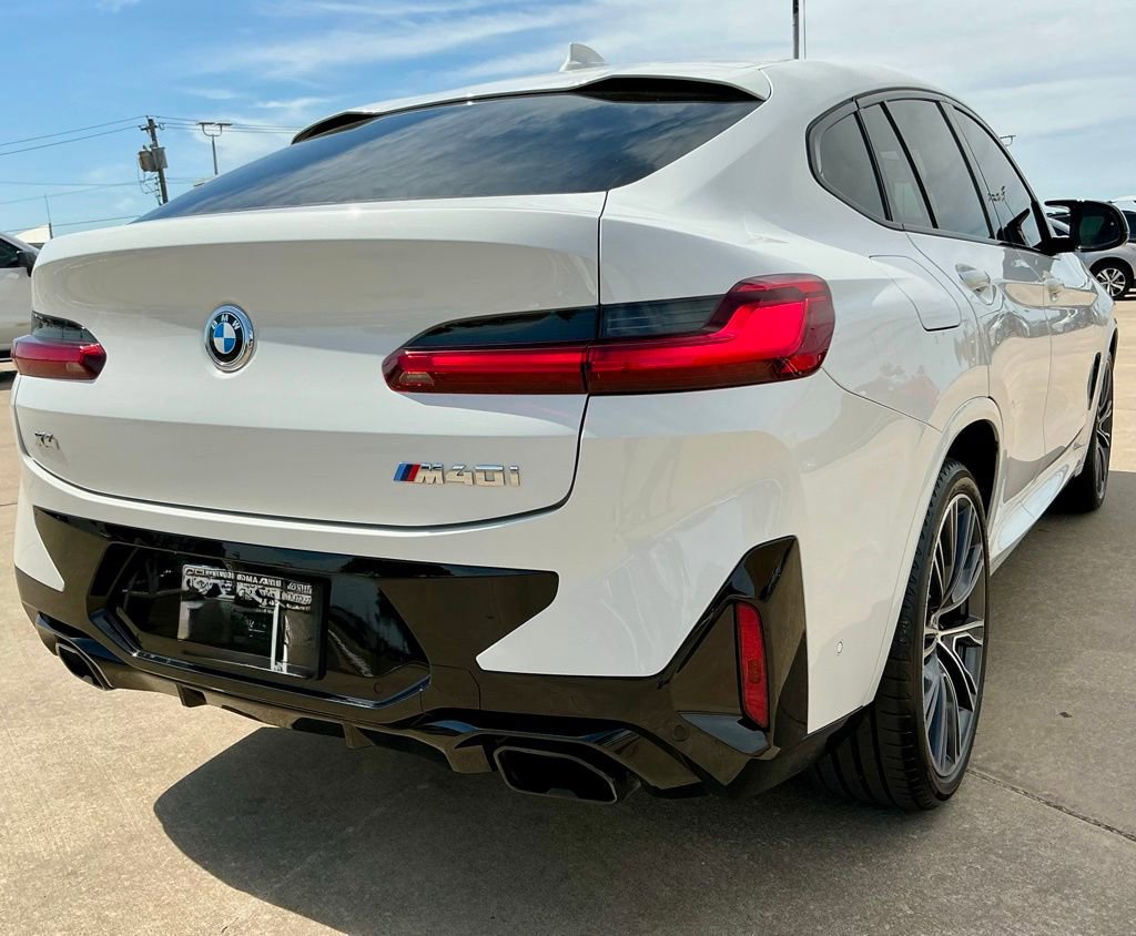 Used 2022 BMW X4 M40i AWD/4WD image 18