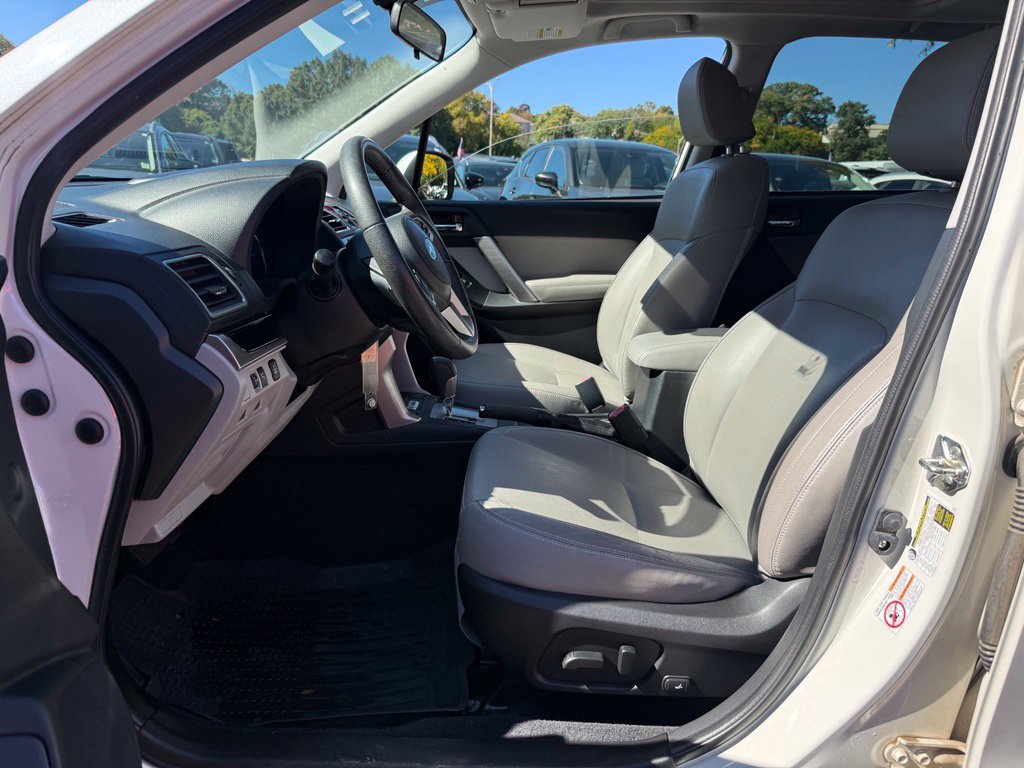 Used 2018 Subaru Forester 2.5i Limited AWD/4WD image 21