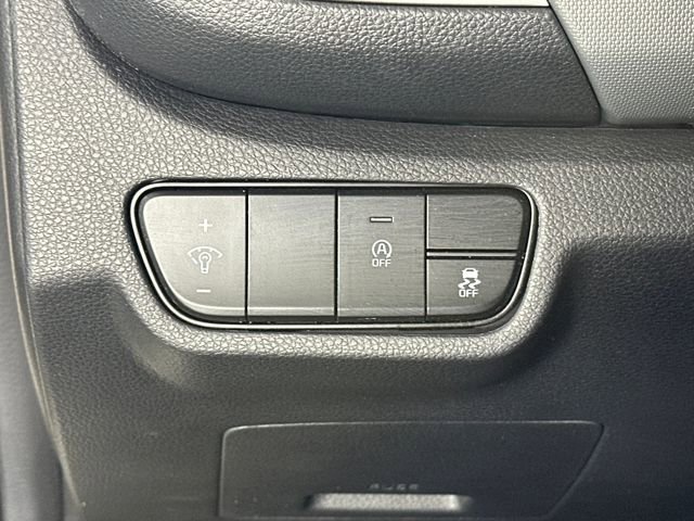 Used 2021 Kia Seltos LX image 19
