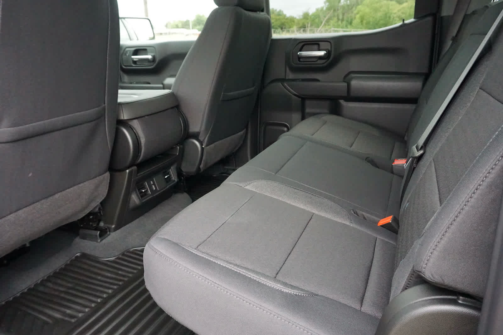 New 2026 Chevrolet Silverado 1500 Custom AWD/4WD image 26