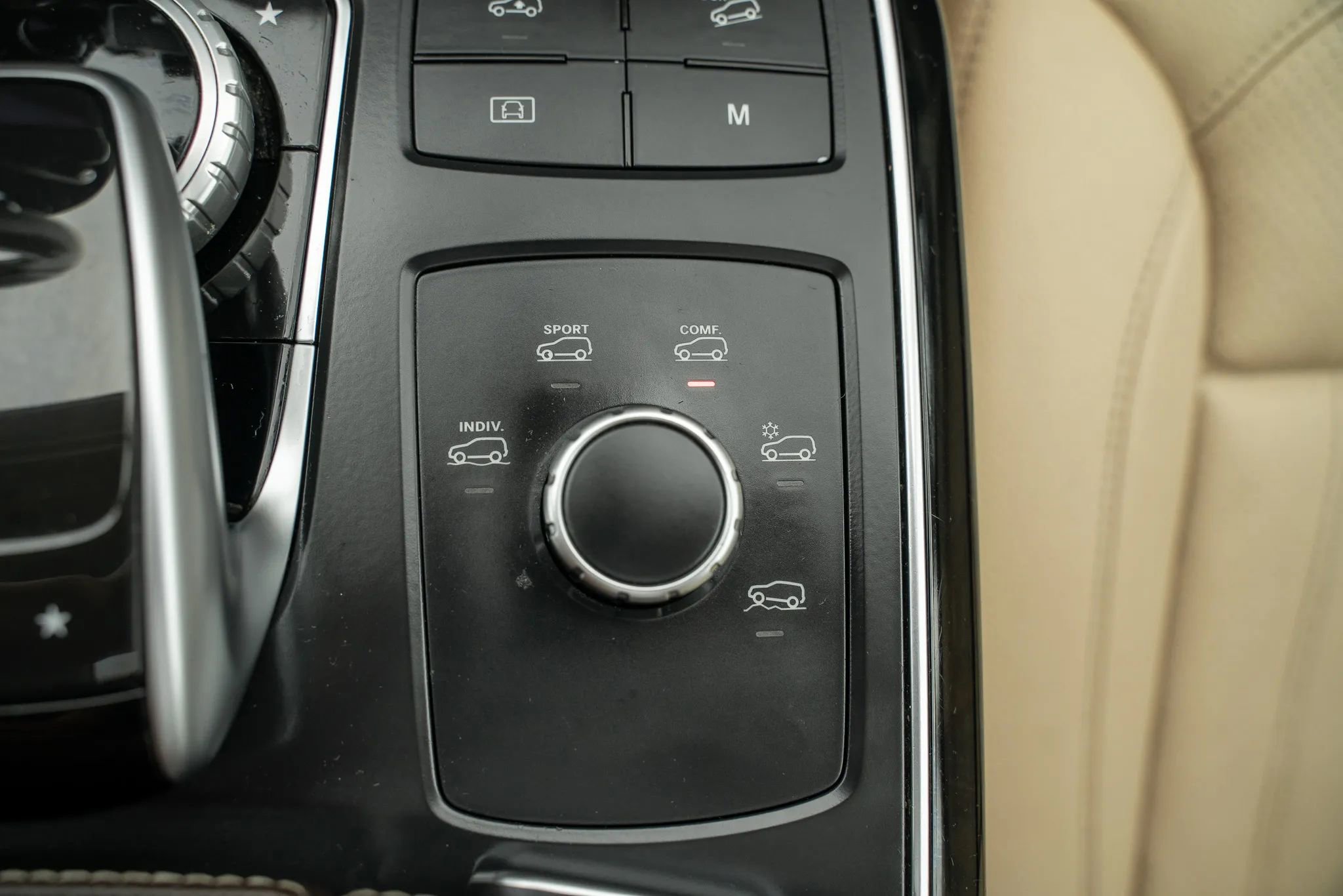 Used 2017 Mercedes-Benz GLS 450 GLS 450 Sport Utility 4D image 37